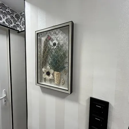 Of Center アパート サラエヴォ