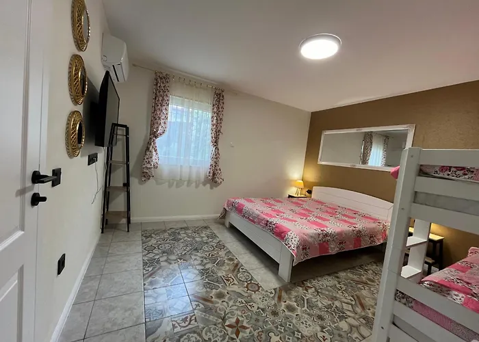 Of Center 사라예보